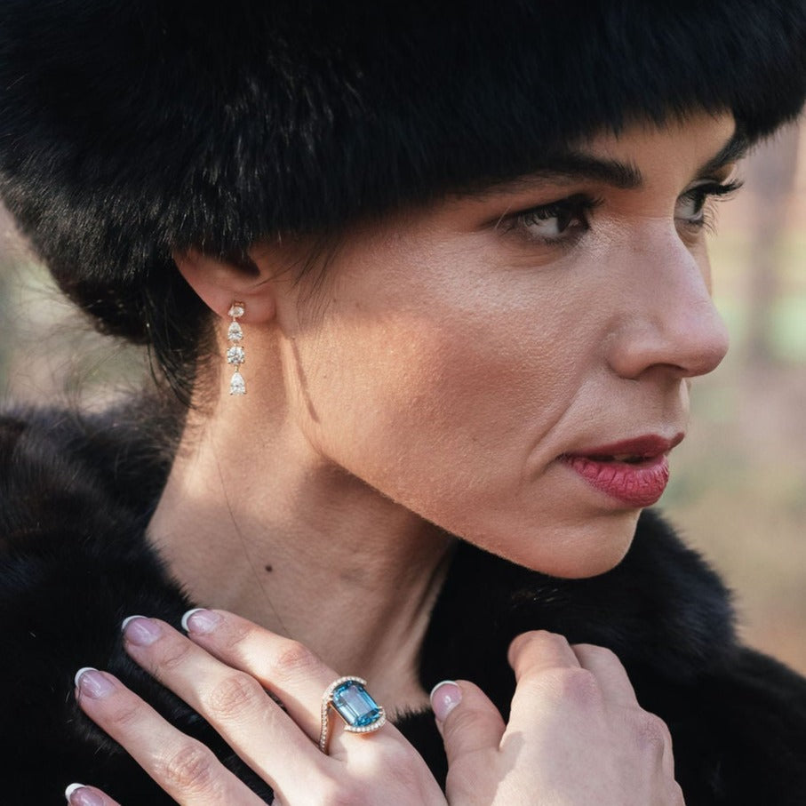 Short Diamond Earrings in 18ct Yellow Gold, Teal Topaz and Diamond Wedeln Ring - Augustine Jewels